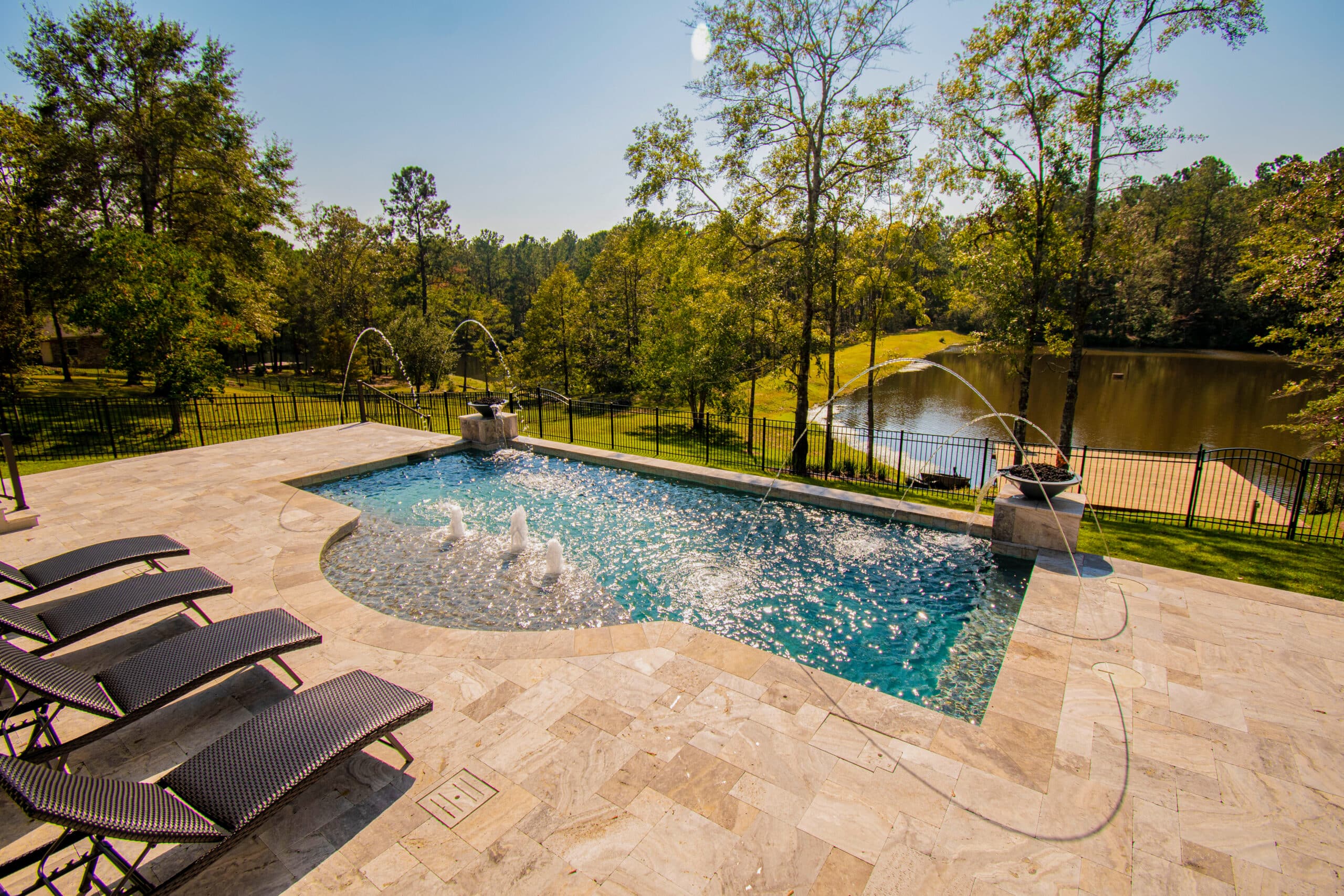Garland Pool Service & Pool Cleaning