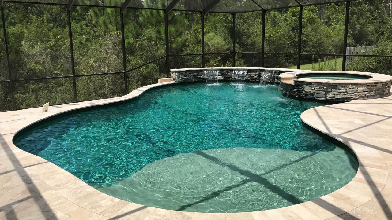 Lake Highlands Pool Service & Pool Cleaning
