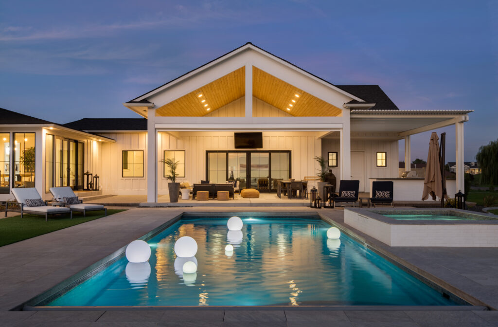 Pool Service- Pinnacle Pool Service