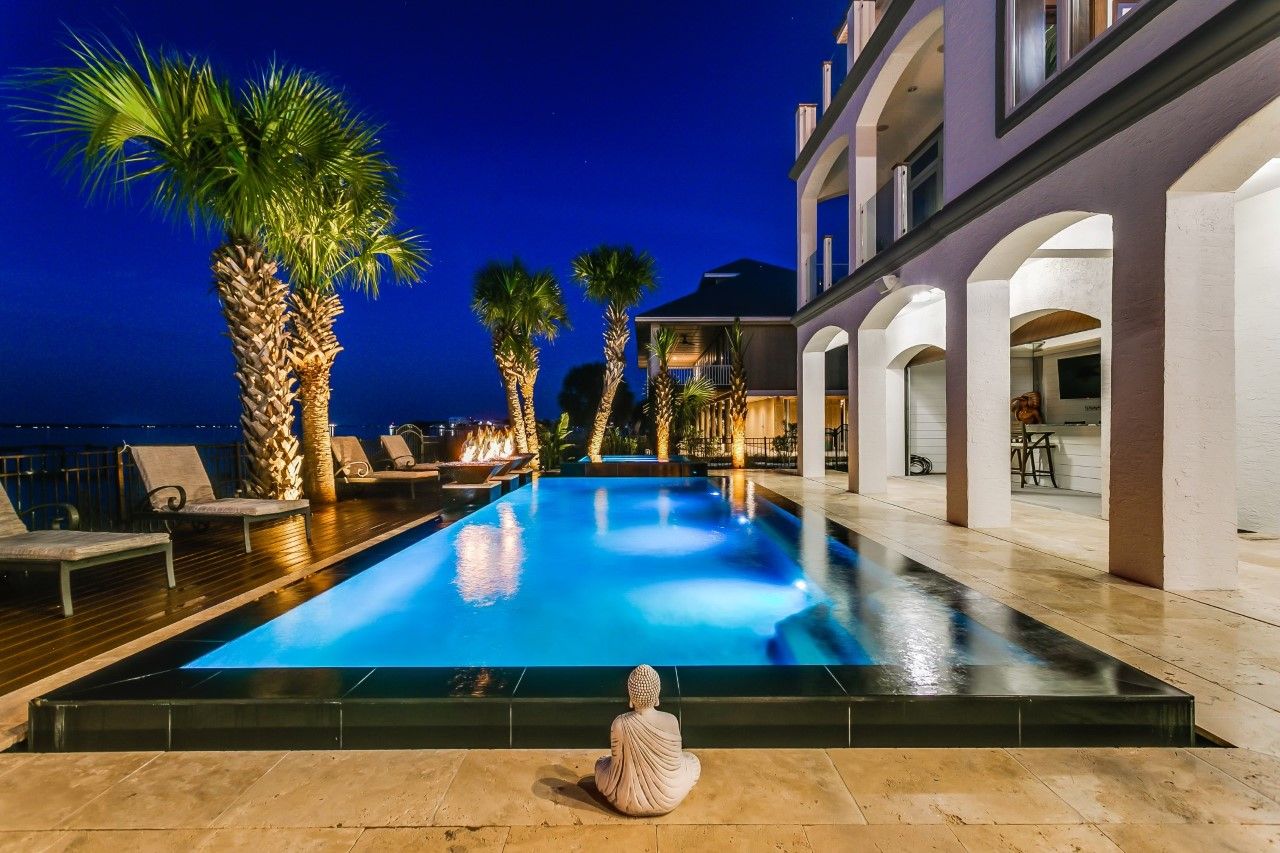 Commercial Pool Service