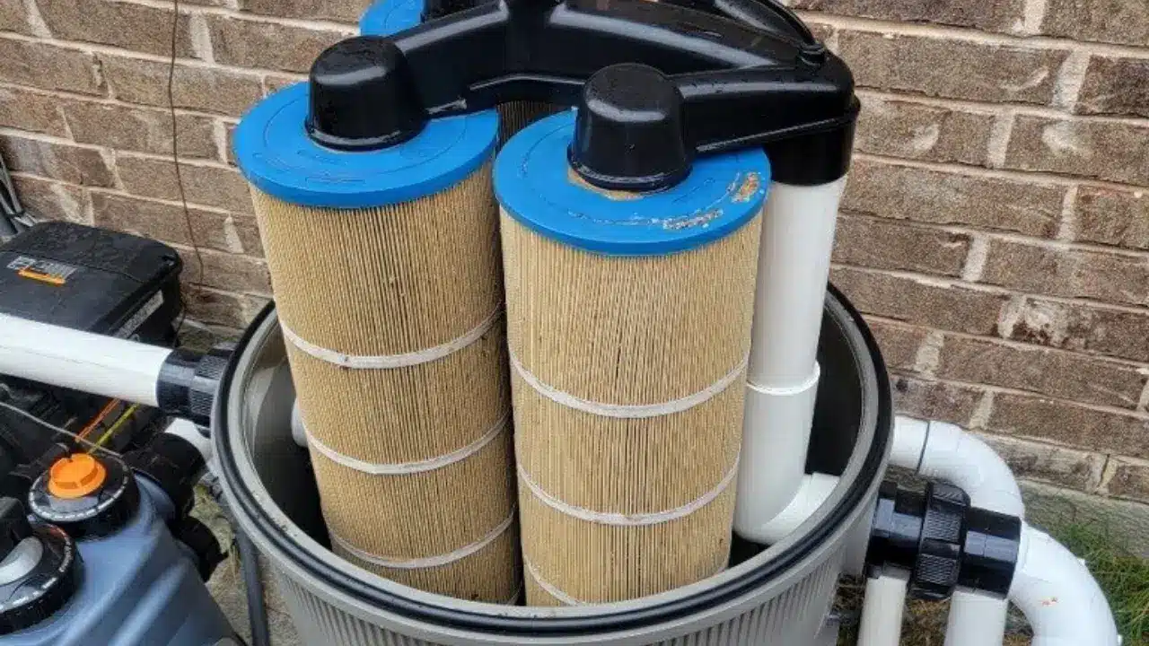 Pool Filter Cleaning by Pinnacle Pool Service